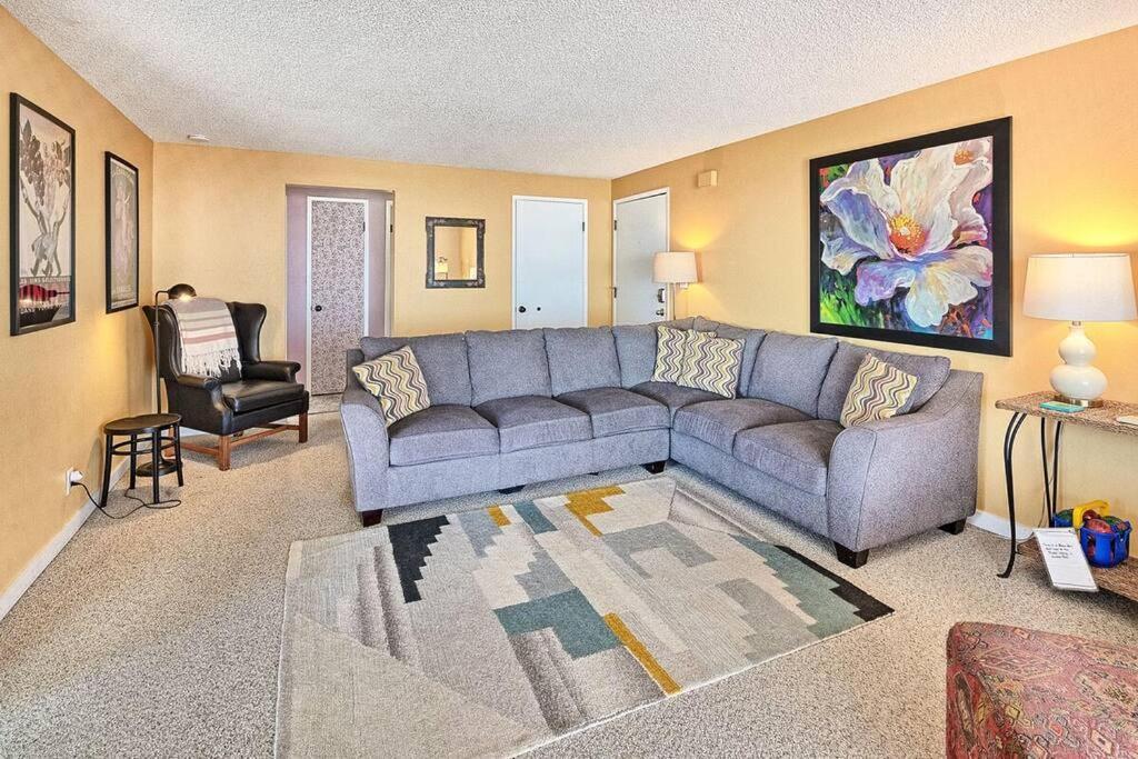 Ocean View Village Condo With Trails To Beaches ترينيداد المظهر الخارجي الصورة